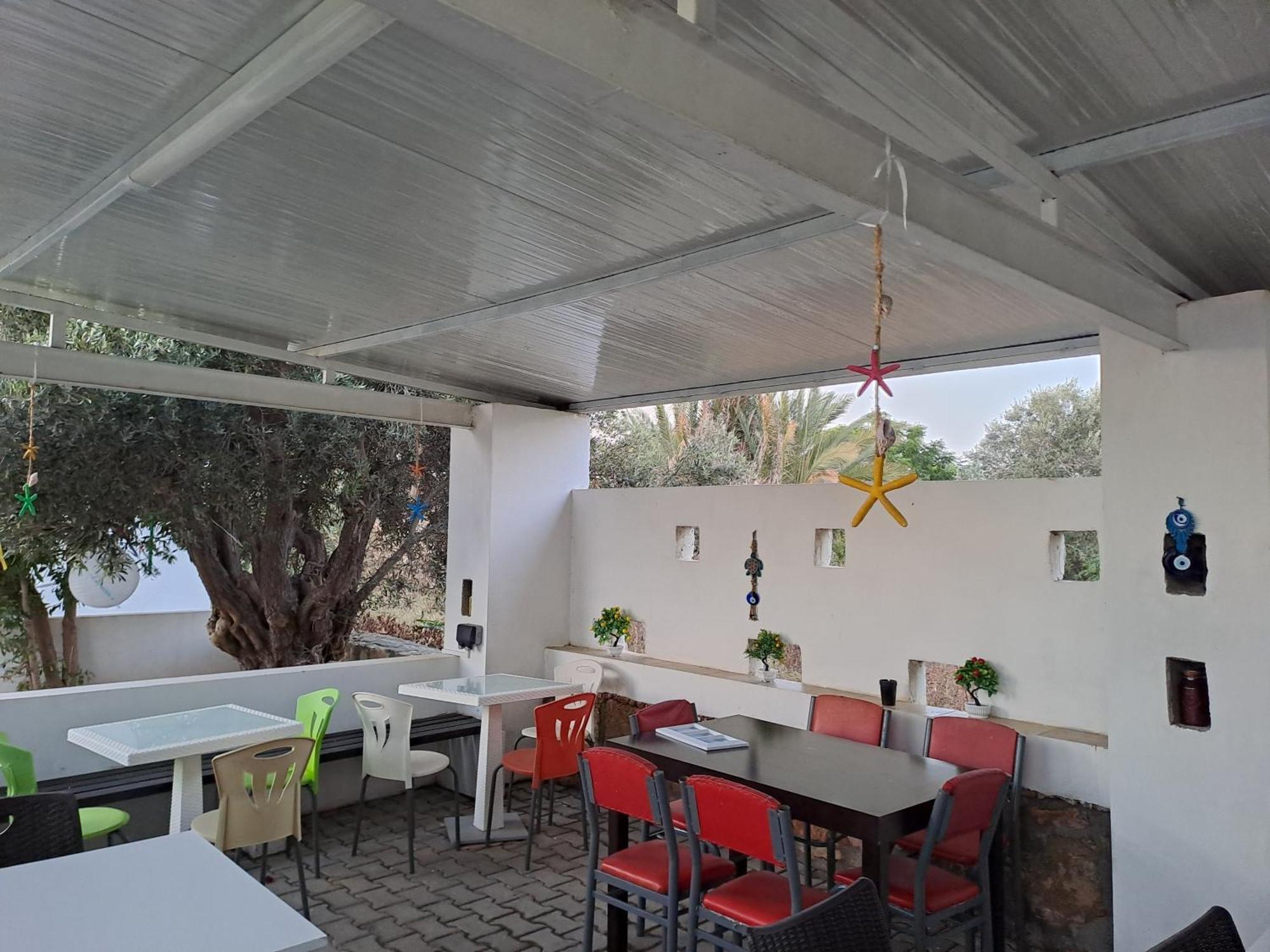 Hera Palace Boutique Hotel Yialousa Екстериор снимка